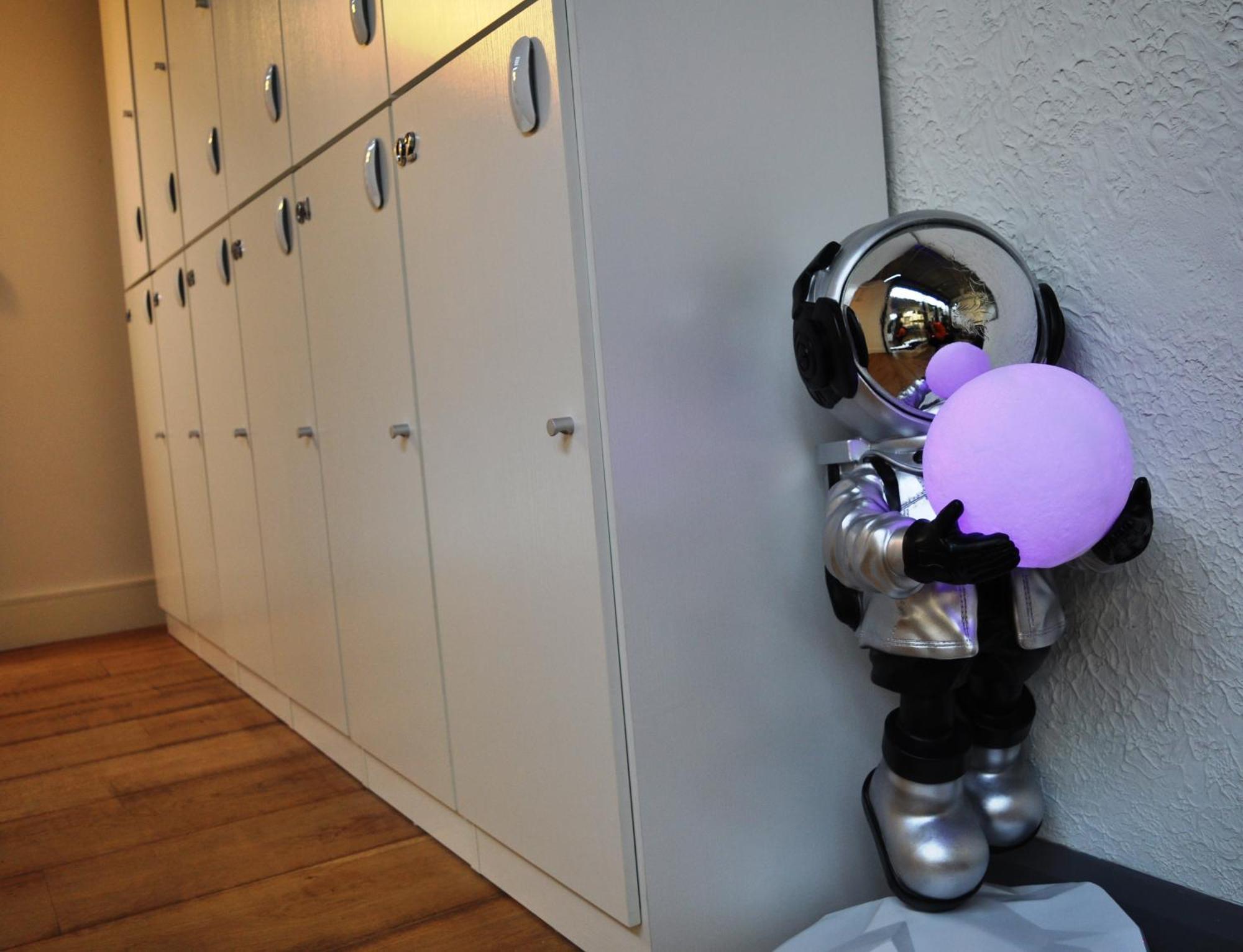 Hotel Cosmos Capsule Coworking Londres Exterior foto